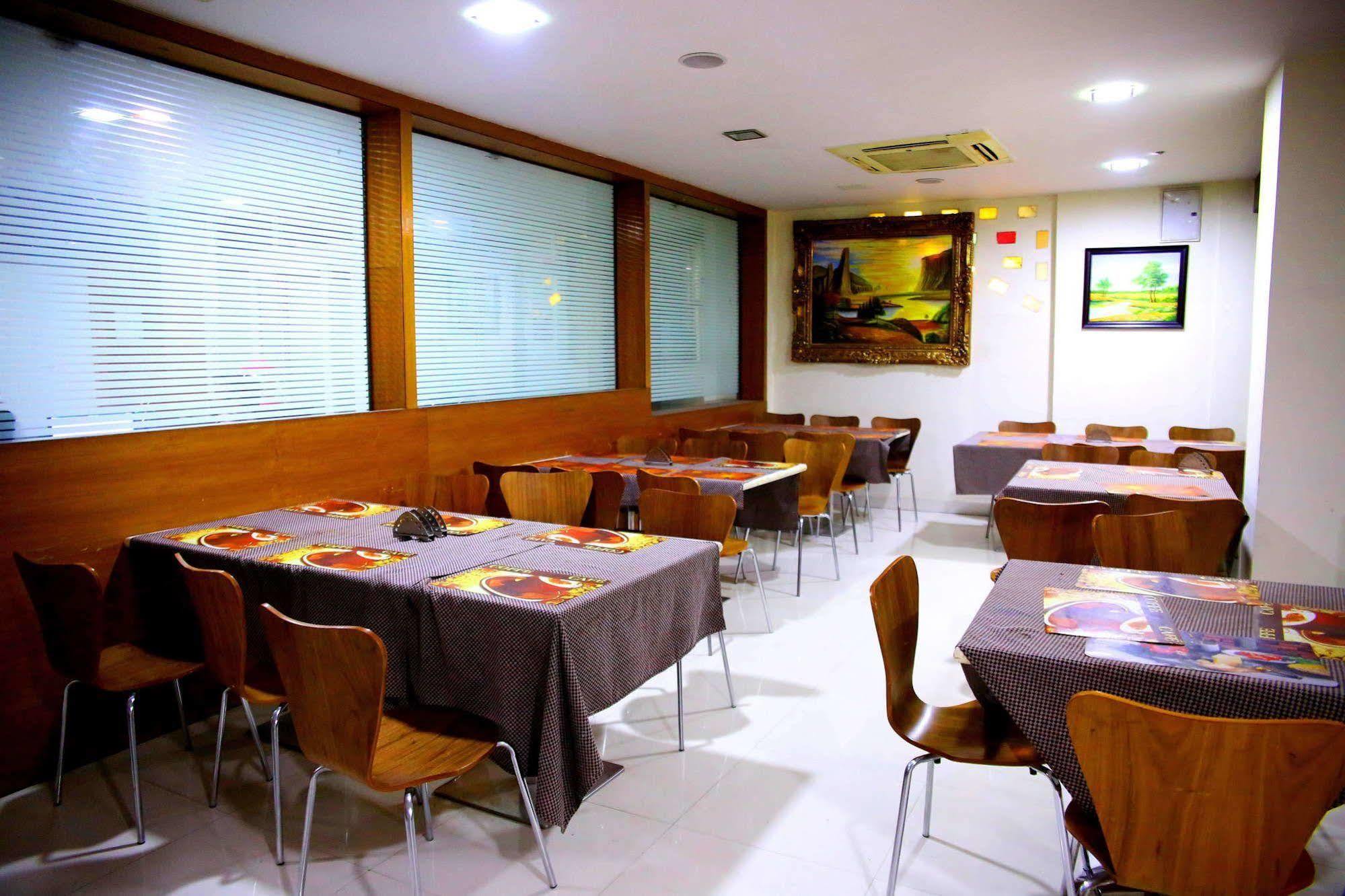 Ksr Park Hotel Hyderabad Exterior photo